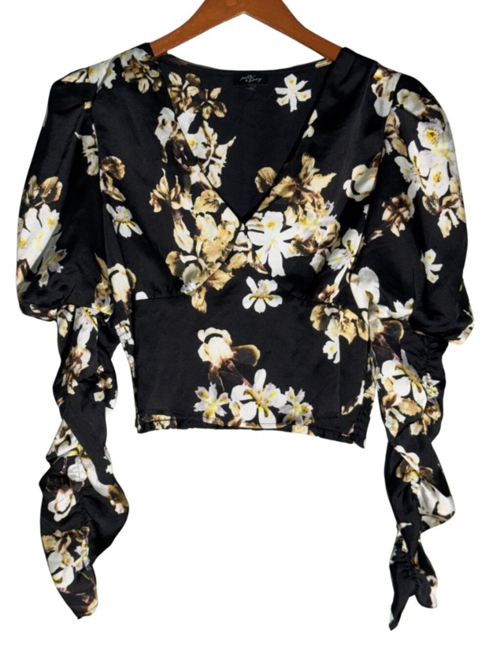 Milk & Honey Black Floral Puff Sleeve Crop Top V Neck Ruched Sleeve Cottagecore